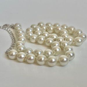 Ivory Pearl  Necklace - Adjustable